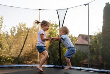 How To Choose The Best Trampoline: The Ultimate Guide