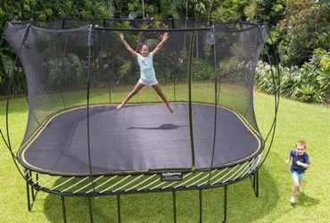 How to Assemble Your Trampoline in a Few Easy Steps