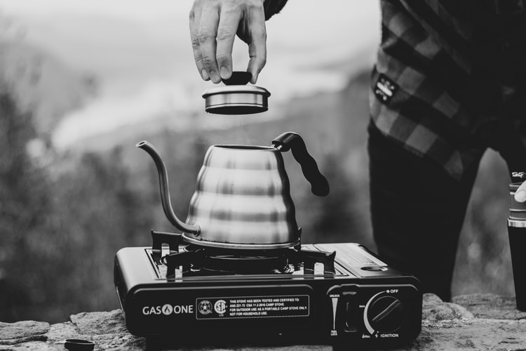 Camp stove