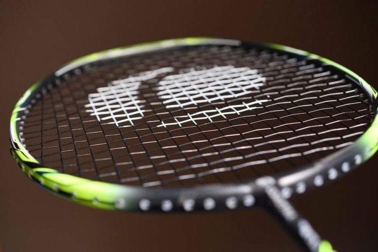 Buying Guide for Best Badminton Rackets