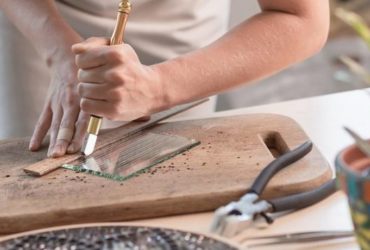 cutting glass