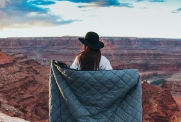 Best Waterproof Blanket