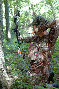 kneeling-from-shooting-position-small