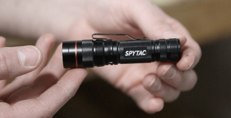 What Factors Must I Consider When Choosing a Mini Flashlight?