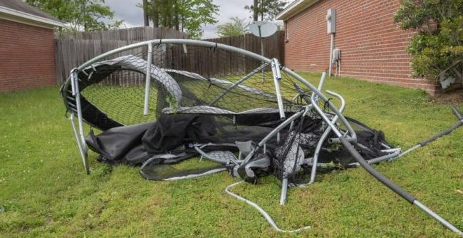 dangers of trampolines